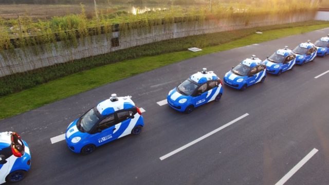 Baidu تختبر سيارتها الذاتية القيادة في الطرق العامة بالصين
